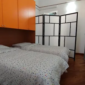 Apartament Crociali, Bolonia
